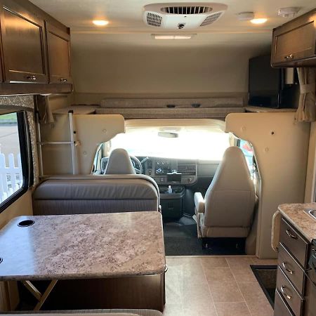 Aj-Xl Rv Rental Los Angeles Exteriör bild