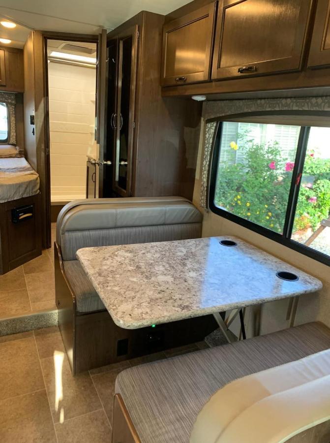 Aj-Xl Rv Rental Los Angeles Exteriör bild