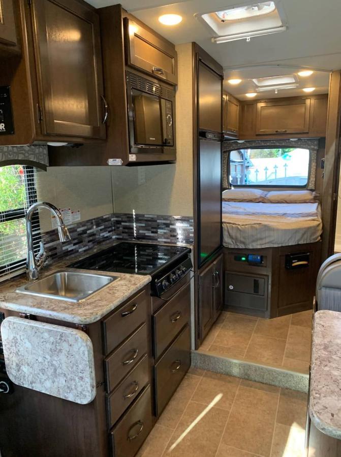 Aj-Xl Rv Rental Los Angeles Exteriör bild