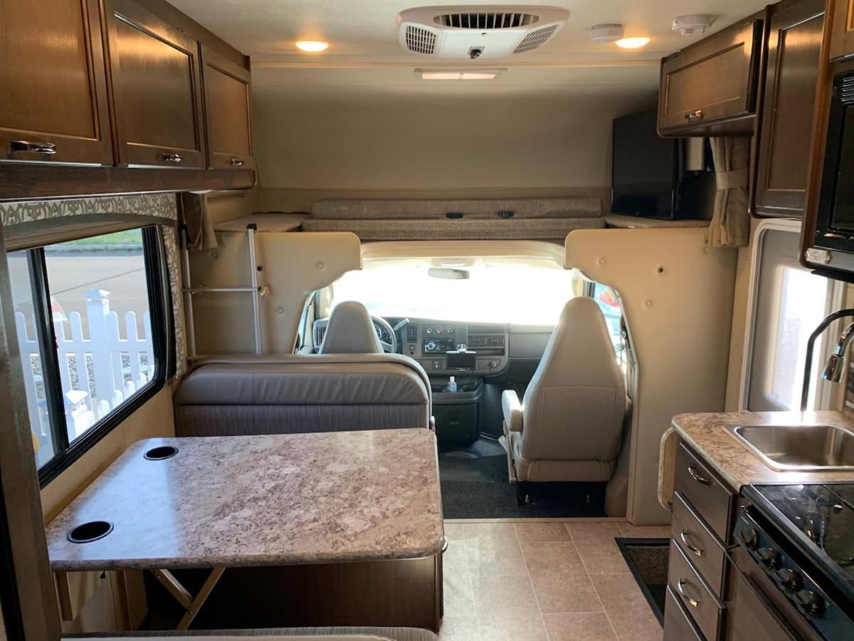 Aj-Xl Rv Rental Los Angeles Exteriör bild