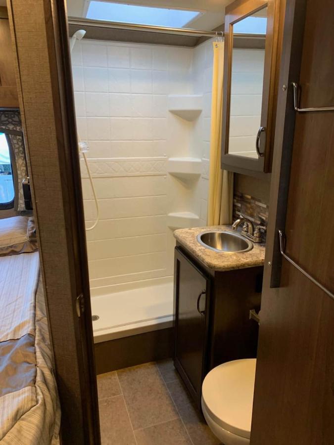 Aj-Xl Rv Rental Los Angeles Exteriör bild